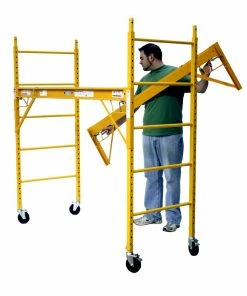 Werner Scaffolding 5.56-ft x 2.5-ft Steel Adjustable Rolling Scaffold 1000-lb Capacity -Craftsman Sales Shop 02954281