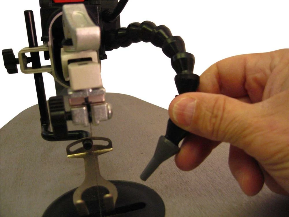 PORTER-CABLE Scroll Saws 18-in 1.6-Amp Variable Speed Scroll Saw 6 PORTER-CABLE Scroll Saws 18-in 1.6-Amp Variable Speed Scroll Saw - Image 6