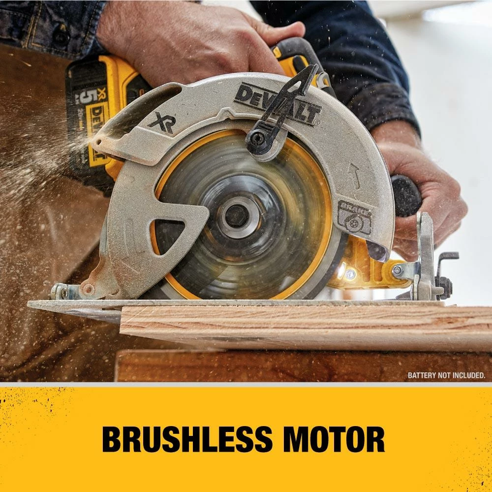 DEWALT Circular Saws XR 20-Volt Max 7-1/4-in Brushless Cordless Circular Saw 5 DEWALT Circular Saws XR 20-Volt Max 7-1/4-in Brushless Cordless Circular Saw - Image 5