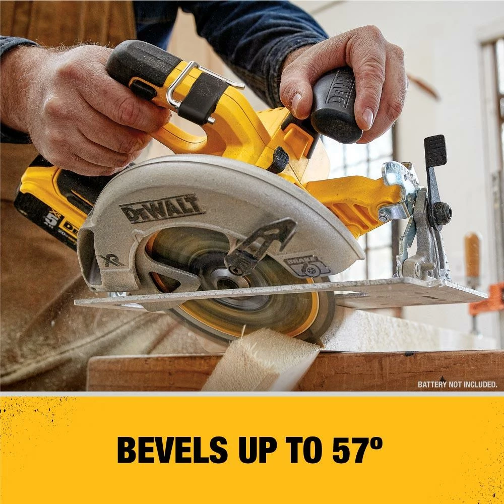 DEWALT Circular Saws XR 20-Volt Max 7-1/4-in Brushless Cordless Circular Saw 4 DEWALT Circular Saws XR 20-Volt Max 7-1/4-in Brushless Cordless Circular Saw - Image 4