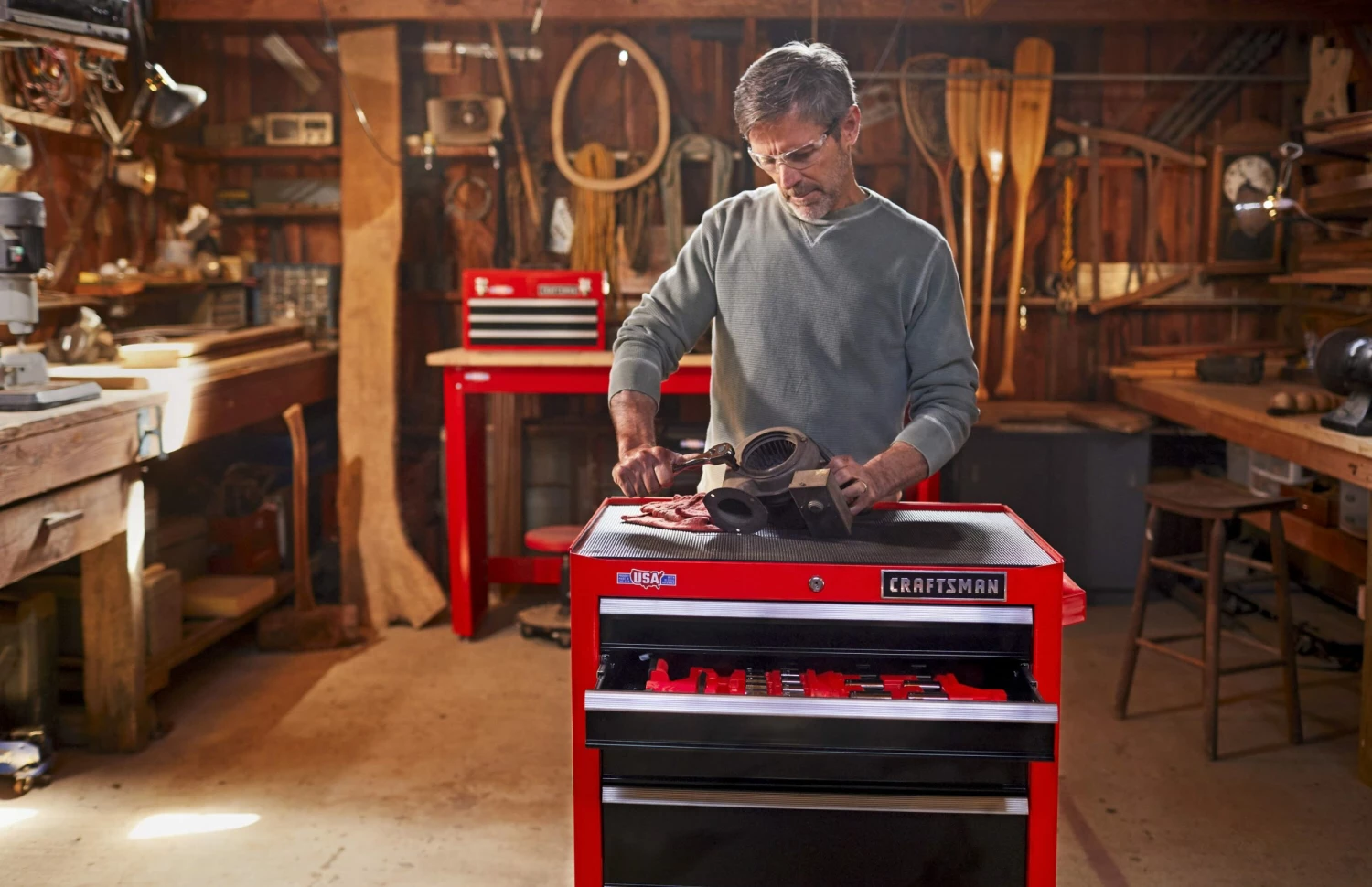 CRAFTSMAN Top Tool Chests 2000 Series 26-in W x 24.5-in H 4-Drawer Steel Tool Chest (Red) 6 CRAFTSMAN Top Tool Chests 2000 Series 26-in W x 24.5-in H 4-Drawer Steel Tool Chest (Red) - Image 6