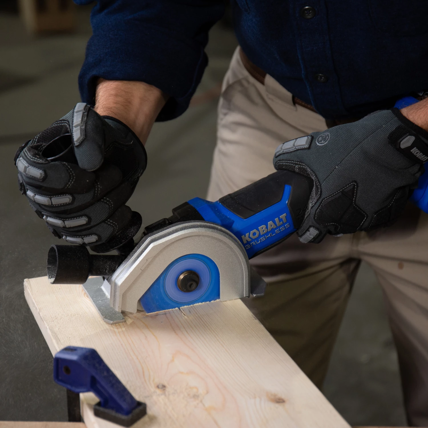 Kobalt Circular Saws 24-Volt Max 4-in Brushless Cordless Circular Saw 9 Kobalt Circular Saws 24-Volt Max 4-in Brushless Cordless Circular Saw - Image 9