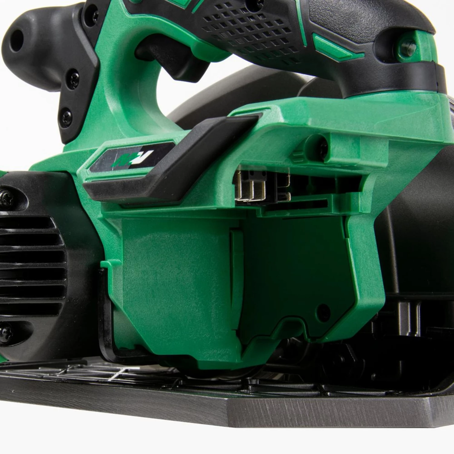 Metabo HPT Circular Saws MultiVolt 36-Volt 7-1/4-in Brushless Hybrid Cordless and Corded Circular Saw 11 Metabo HPT Circular Saws MultiVolt 36-Volt 7-1/4-in Brushless Hybrid Cordless and Corded Circular Saw - Image 11