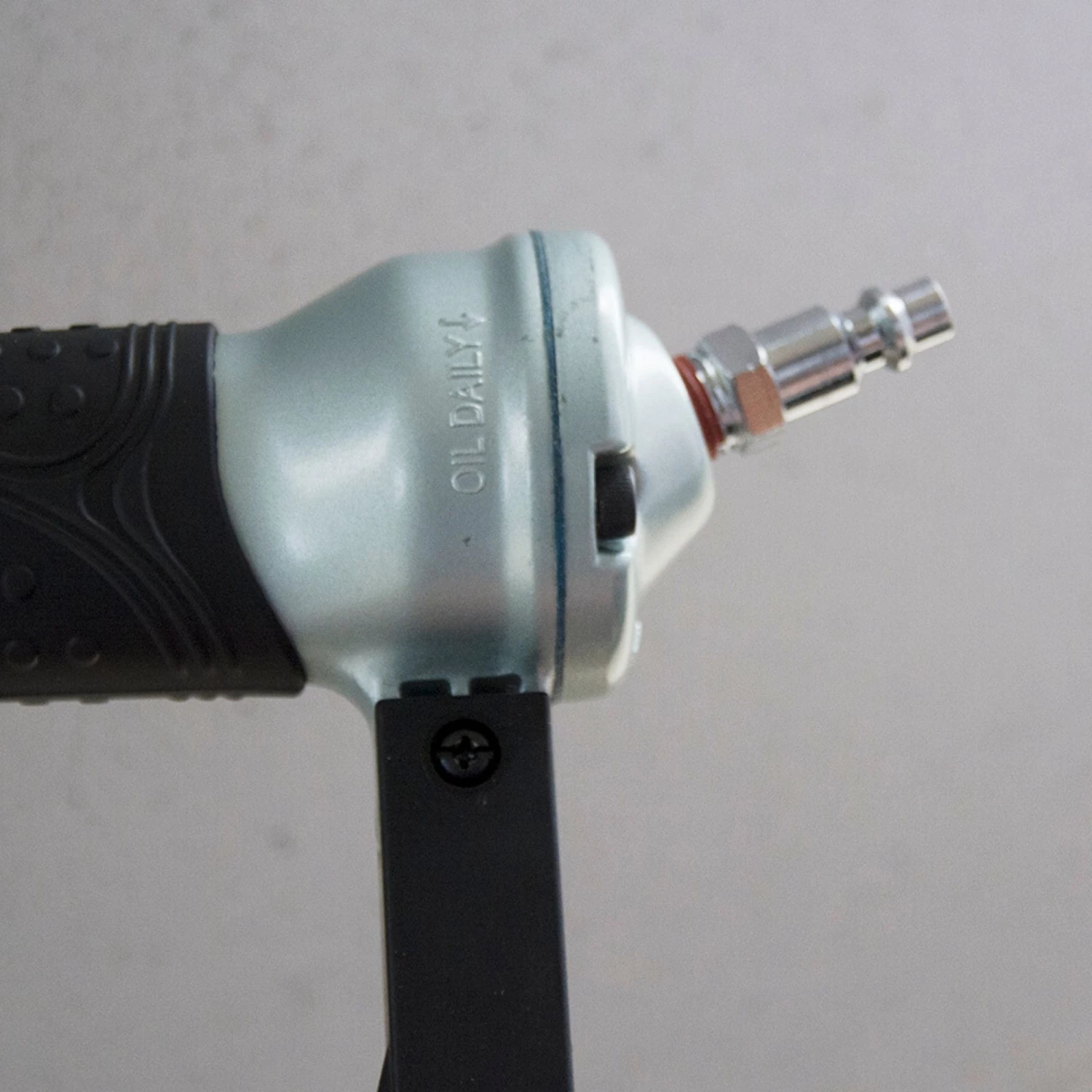 Metabo HPT Nailers 18-Gauge Pneumatic Brad Nailer 8 Metabo HPT Nailers 18-Gauge Pneumatic Brad Nailer - Image 8