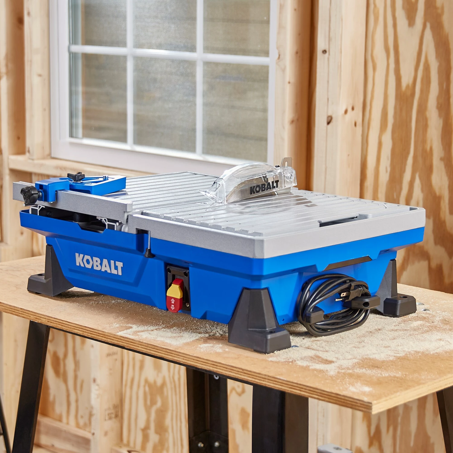 Kobalt Tile Saws 7-in 6-Amp Wet Tabletop Sliding Table Tile Saw 6 Kobalt Tile Saws 7-in 6-Amp Wet Tabletop Sliding Table Tile Saw - Image 6
