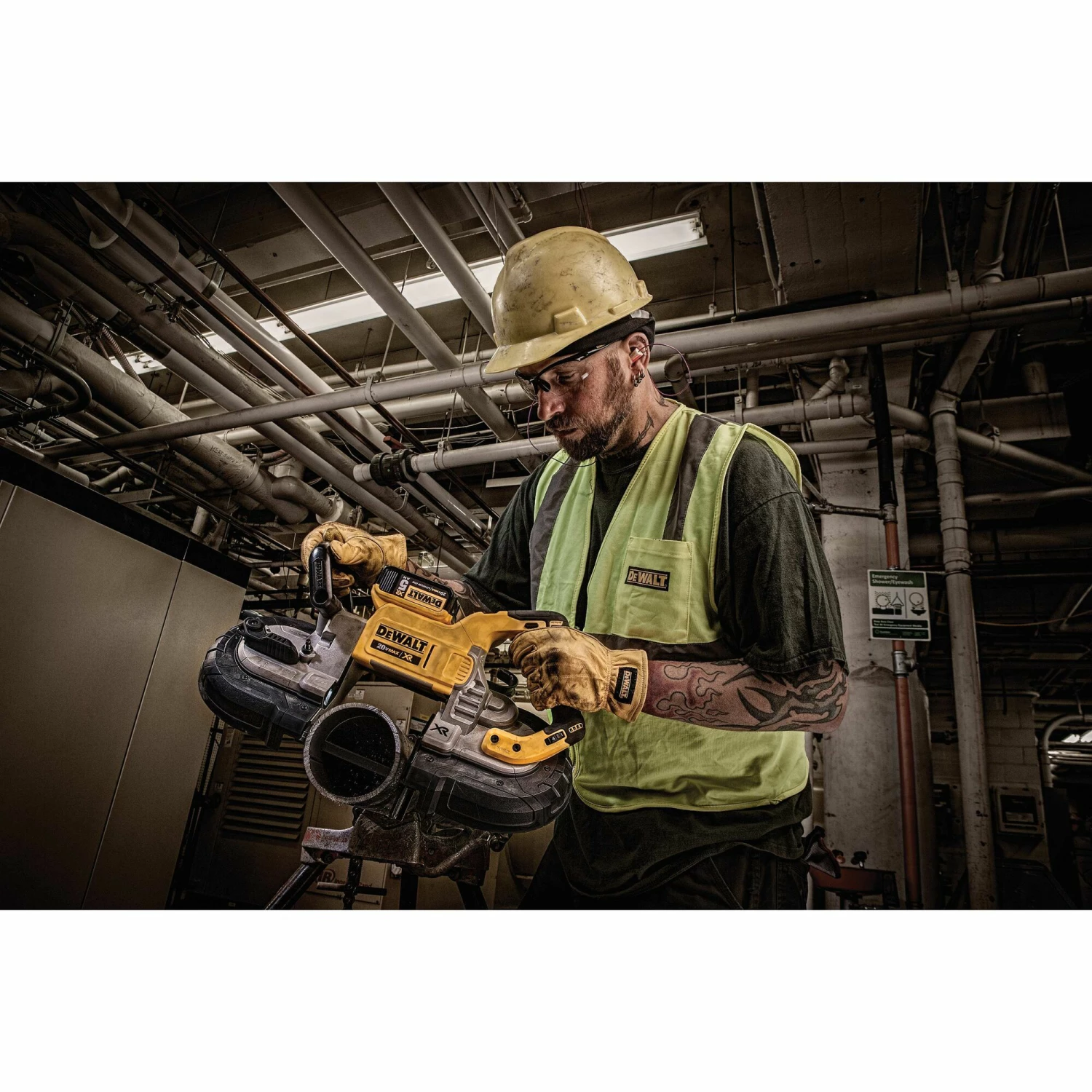 DEWALT Portable Band Saws 20-Volt 5-in Portable Band Saw 2 DEWALT Portable Band Saws 20-Volt 5-in Portable Band Saw - Image 2